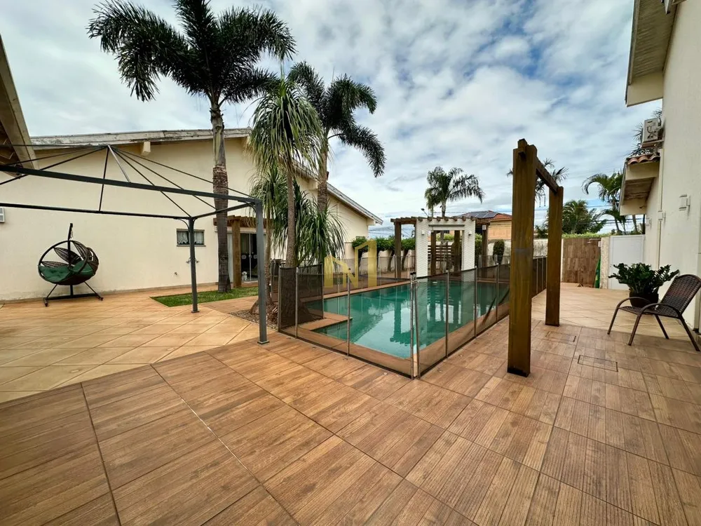 Casa, 5 quartos - Foto 1