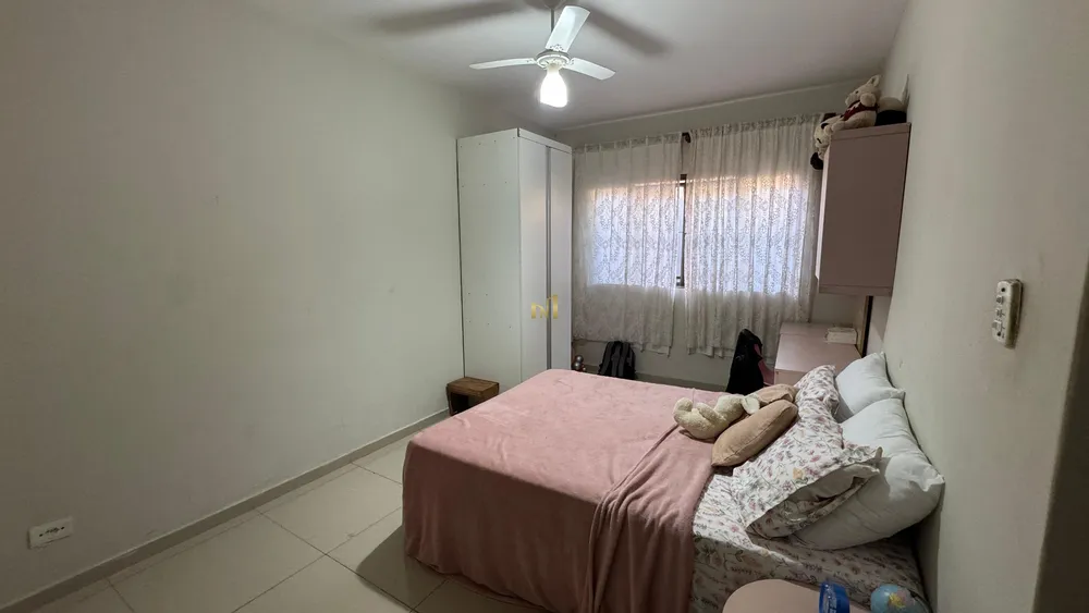 Casa, 3 quartos, 242 m² - Foto 4