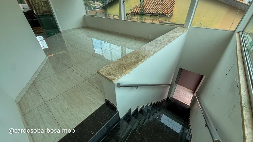 Sobrado, 4 quartos, 400 m² - Foto 1