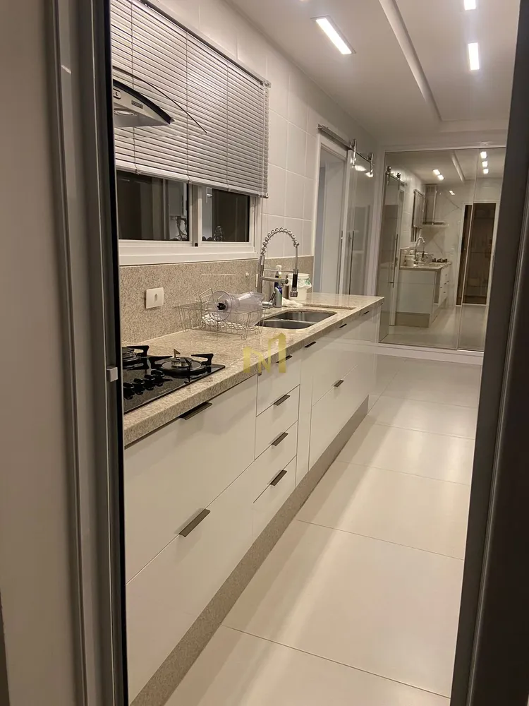 Apartamento, 3 quartos, 142 m² - Foto 1