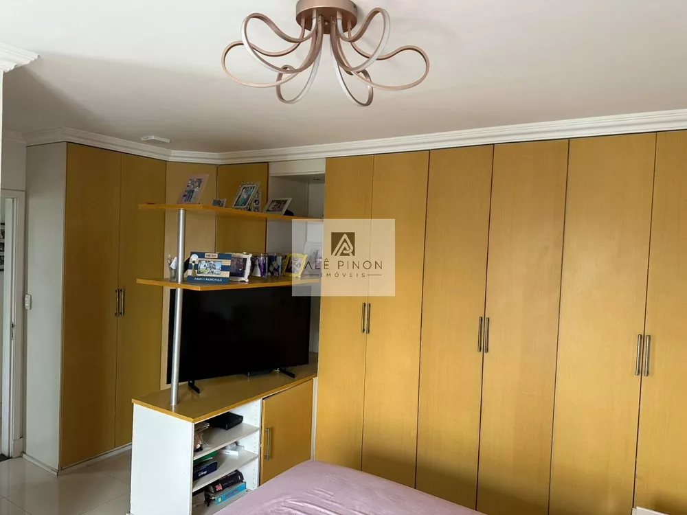 Apartamento à venda com 3 quartos, 140m² - Foto 7