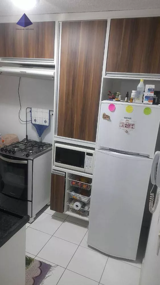 Apartamento à venda com 2 quartos, 45m² - Foto 2