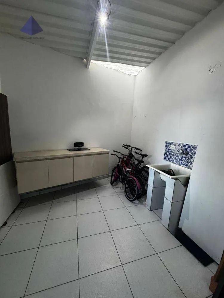 Sobrado, 3 quartos, 250 m² - Foto 2