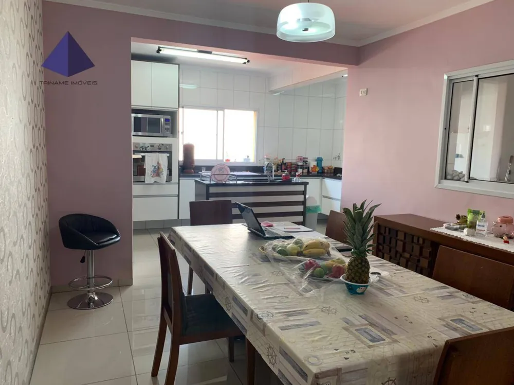 Casa, 3 quartos, 279 m² - Foto 2