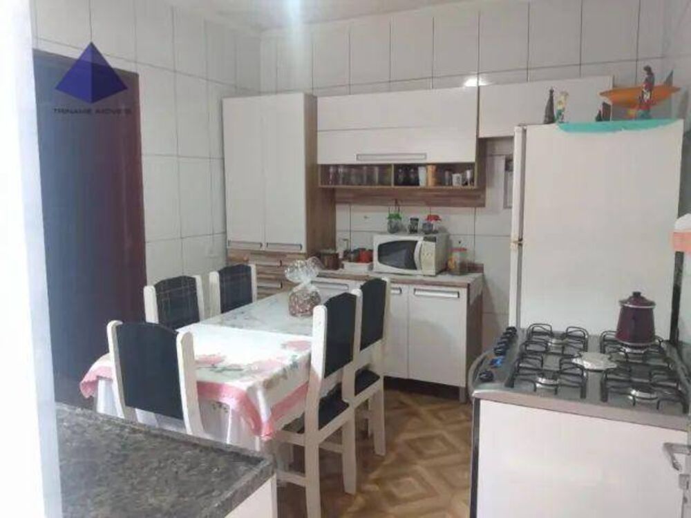 Casa, 3 quartos, 121 m² - Foto 2