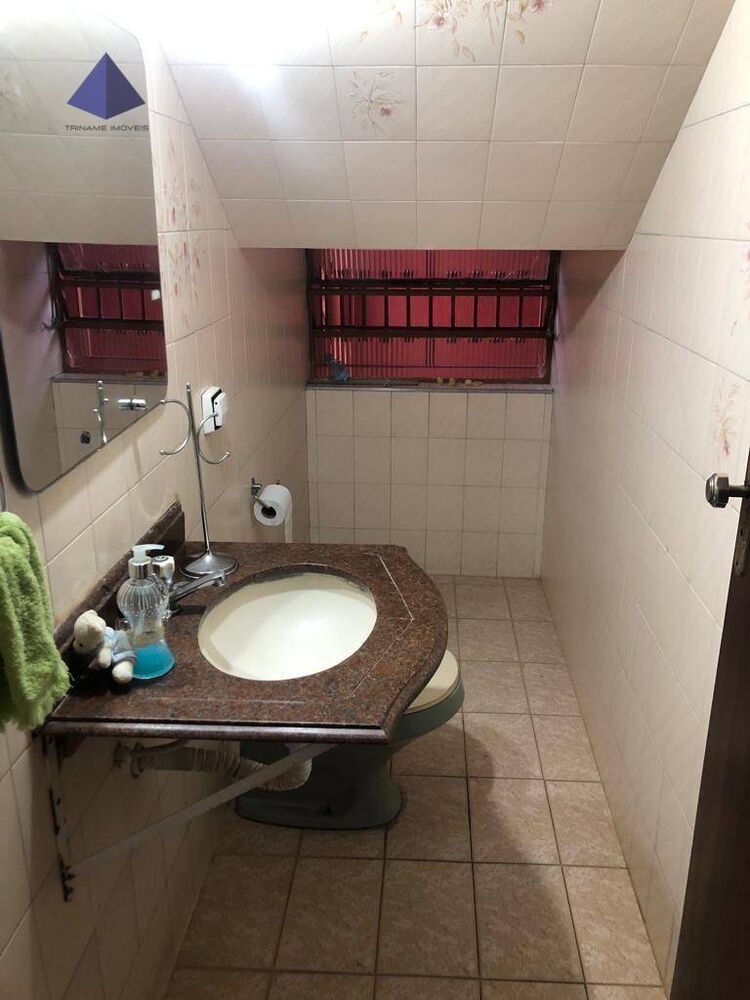 Sobrado, 3 quartos, 242 m² - Foto 3