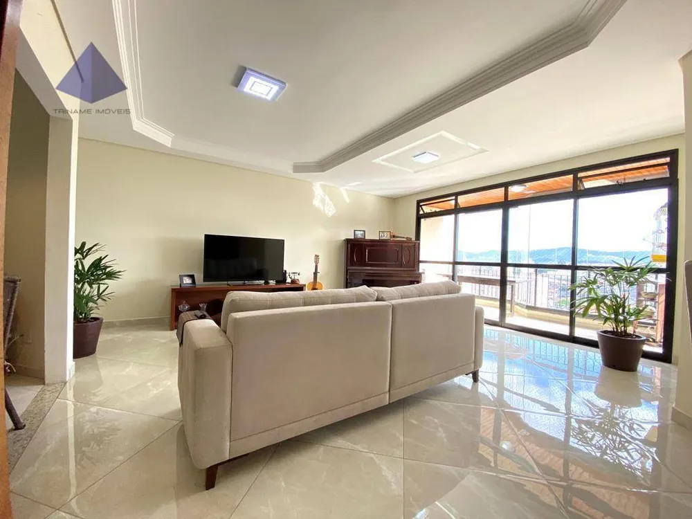 Apartamento, 3 quartos, 150 m² - Foto 1