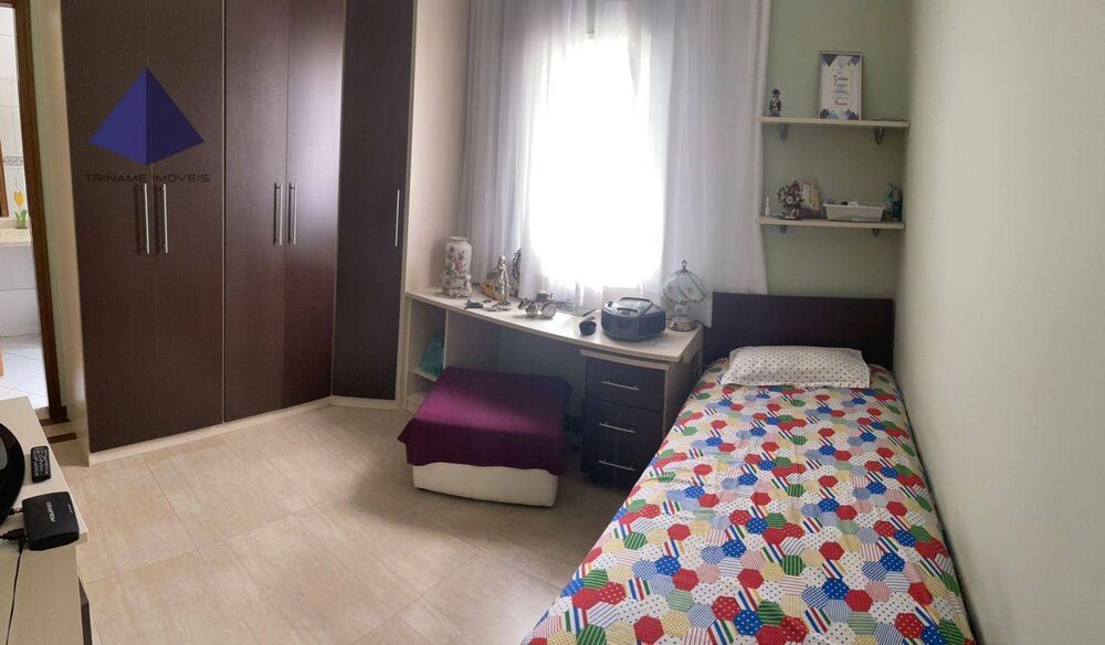 Sobrado à venda com 3 quartos, 198m² - Foto 2
