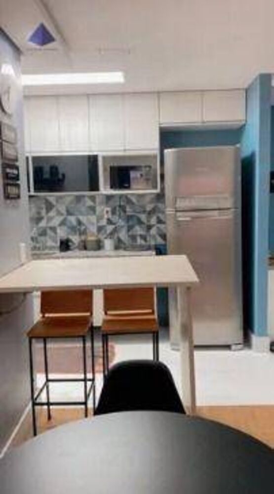 Apartamento à venda com 3 quartos, 75m² - Foto 3