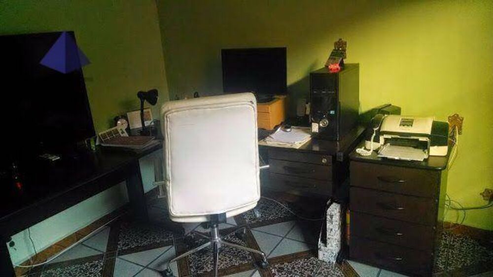 Casa à venda com 4 quartos, 325m² - Foto 7