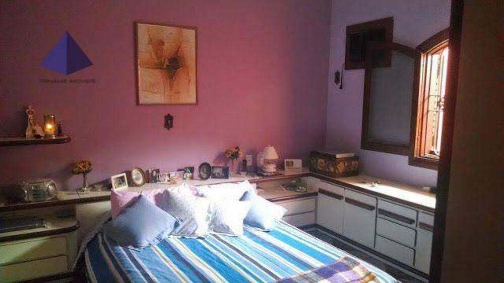 Casa à venda com 4 quartos, 325m² - Foto 6