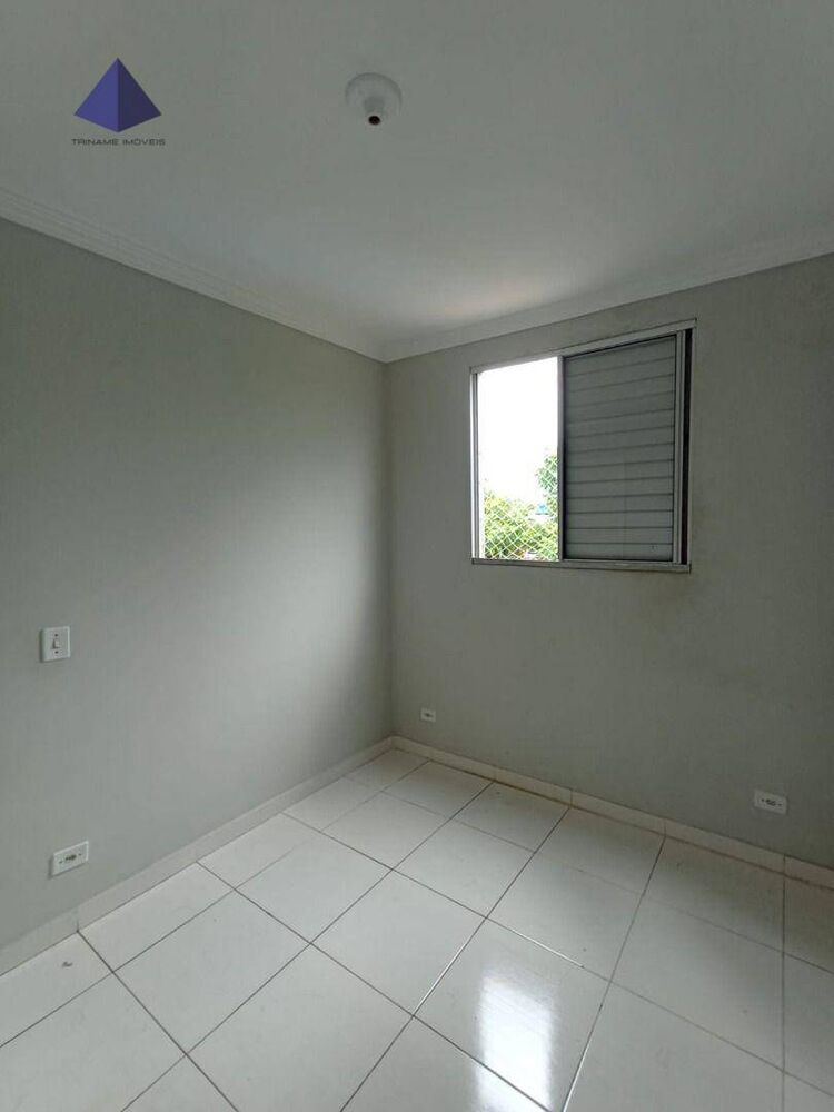 Apartamento à venda com 2 quartos, 45m² - Foto 3