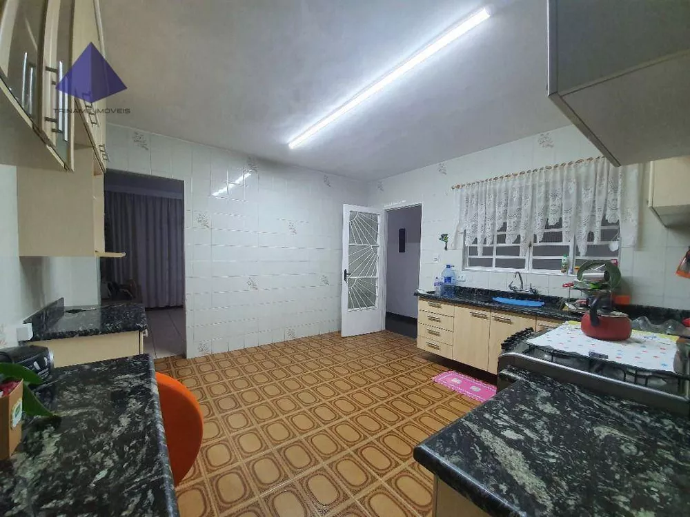 Casa à venda com 3 quartos, 94m² - Foto 2