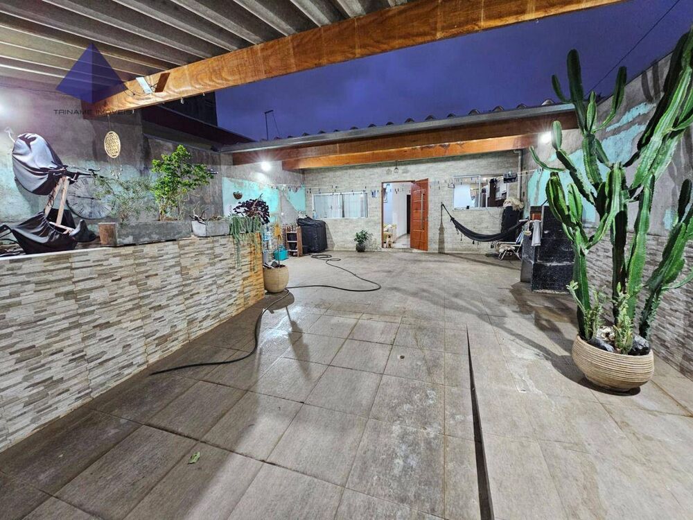 Casa, 1 quarto, 175 m² - Foto 1