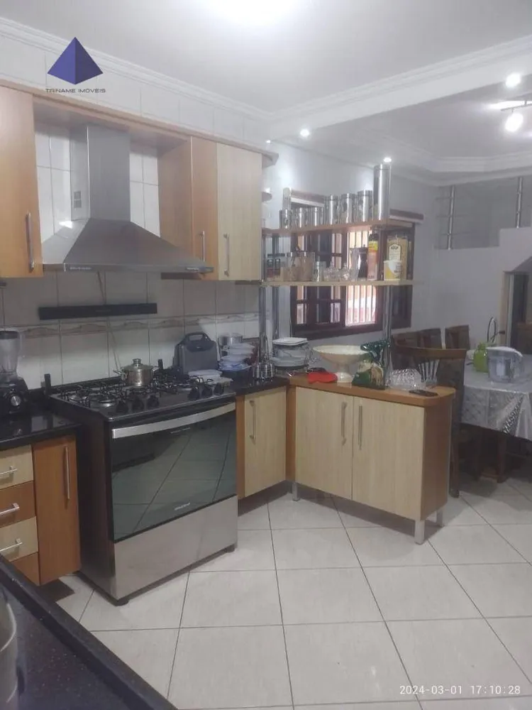 Sobrado, 3 quartos, 255 m² - Foto 2