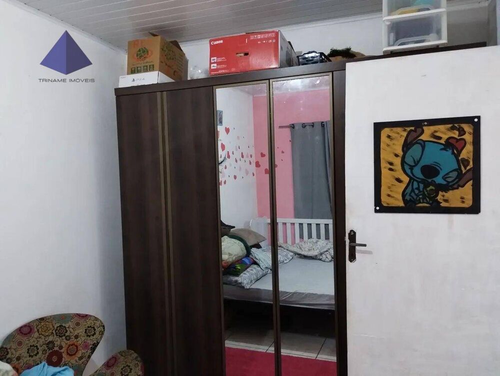 Casa à venda com 2 quartos, 15m² - Foto 4