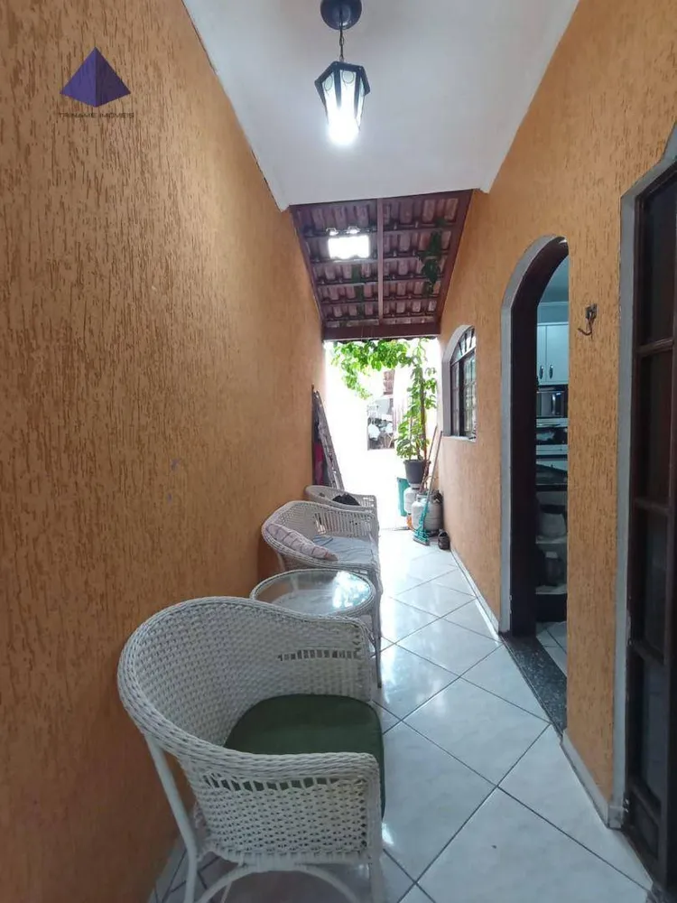 Sobrado, 3 quartos, 187 m² - Foto 2