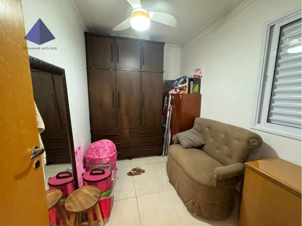 Apartamento à venda com 3 quartos, 75m² - Foto 4