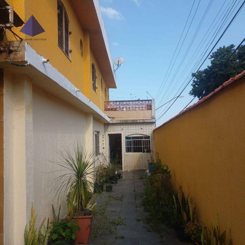 Sobrado, 3 quartos, 240 m² - Foto 2