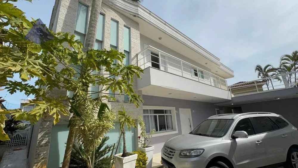 Casa, 7 quartos, 325 m² - Foto 1