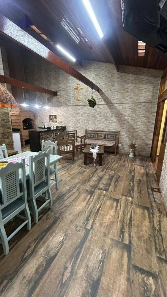 Sobrado, 3 quartos, 318 m² - Foto 5