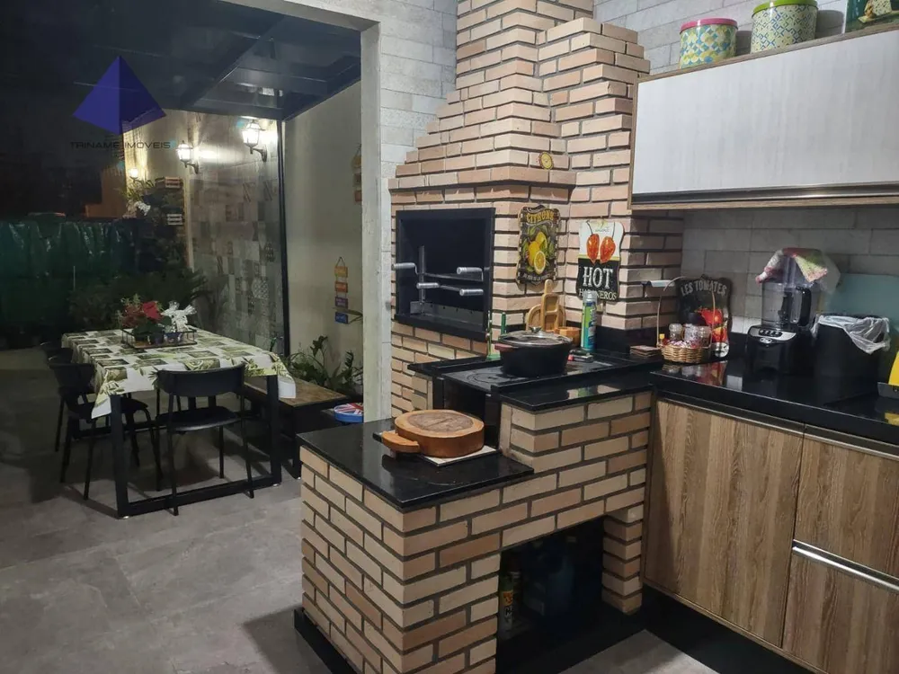 Sobrado, 3 quartos, 185 m² - Foto 2