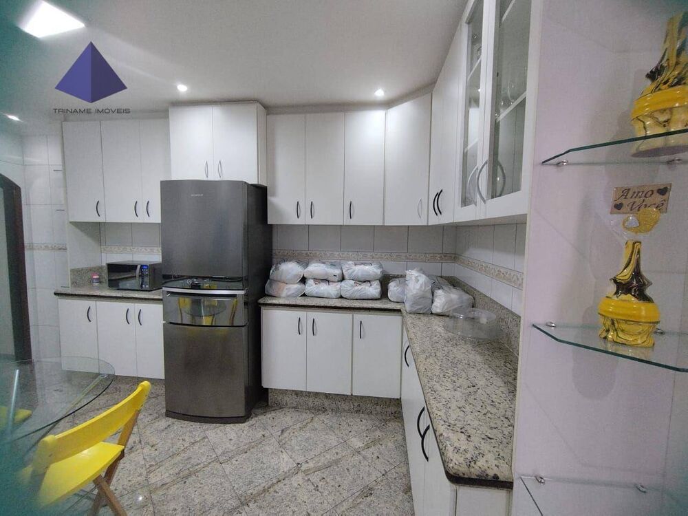 Sobrado, 3 quartos, 207 m² - Foto 4