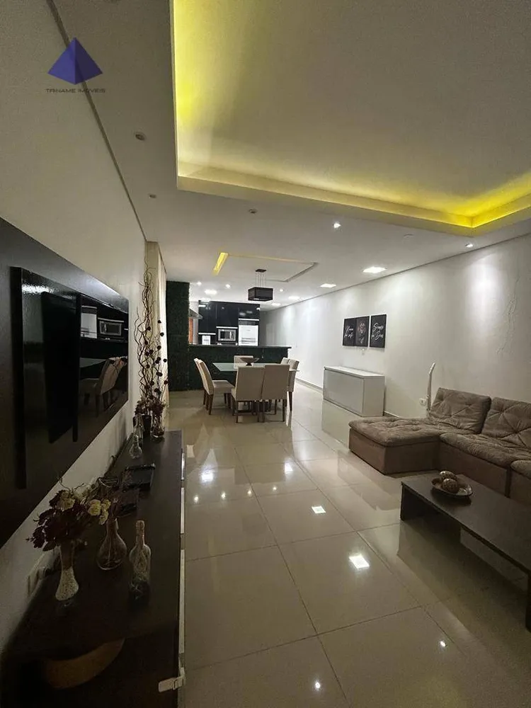 Casa, 2 quartos, 200 m² - Foto 4