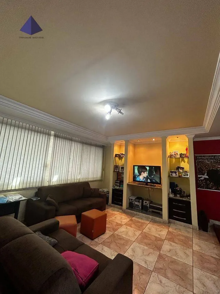 Sobrado, 3 quartos, 244 m² - Foto 1