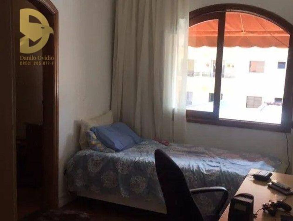 Sobrado, 3 quartos, 425 m² - Foto 1