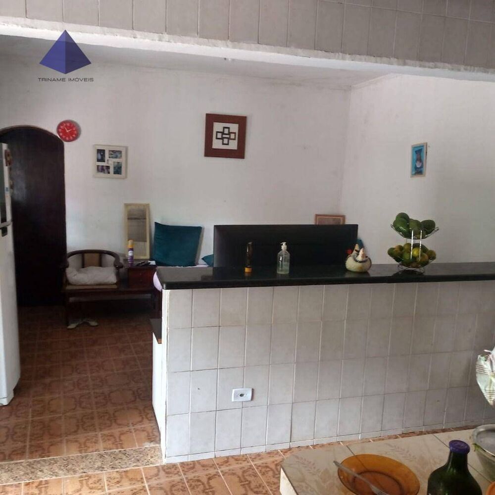 Chácara, 3 quartos, 1050 m² - Foto 1