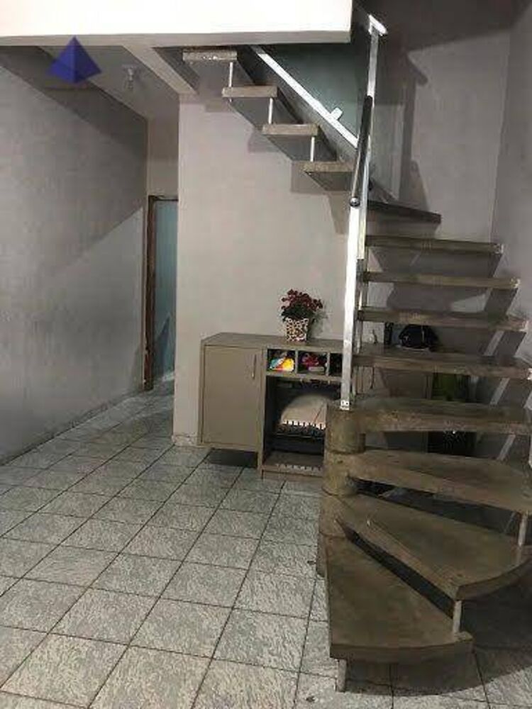 Sobrado, 3 quartos, 220 m² - Foto 1