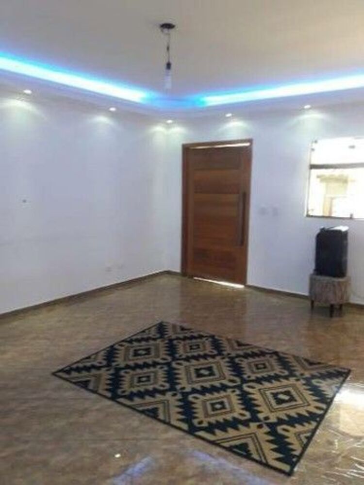 Sobrado à venda com 4 quartos, 250M2 - Foto 1