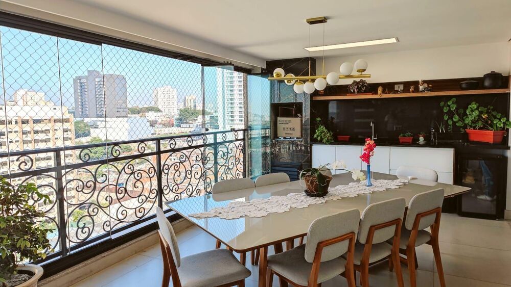 Apartamento, 3 quartos, 145 m² - Foto 1