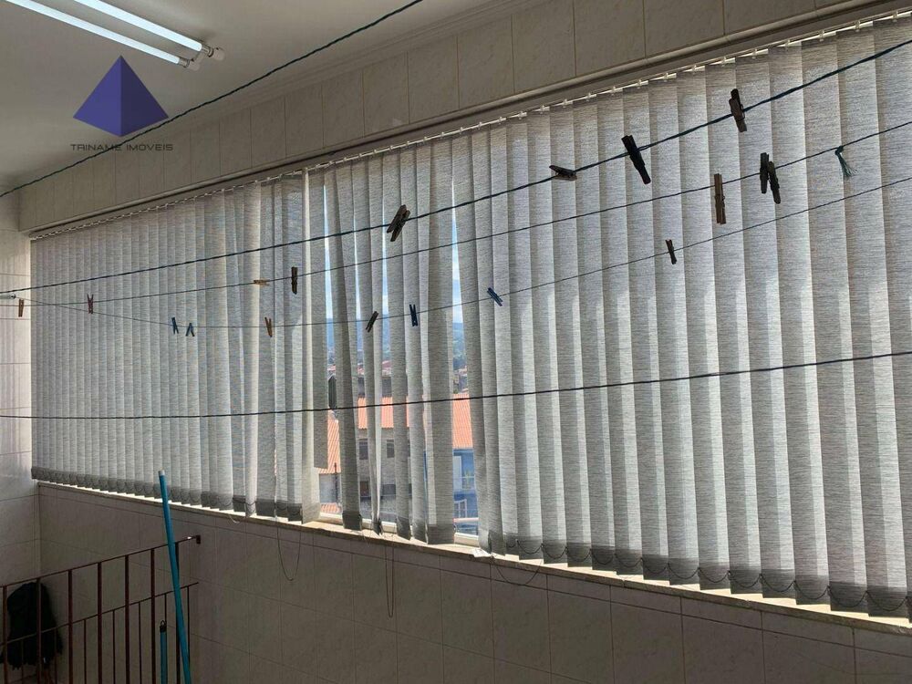 Sobrado, 3 quartos, 195 m² - Foto 1