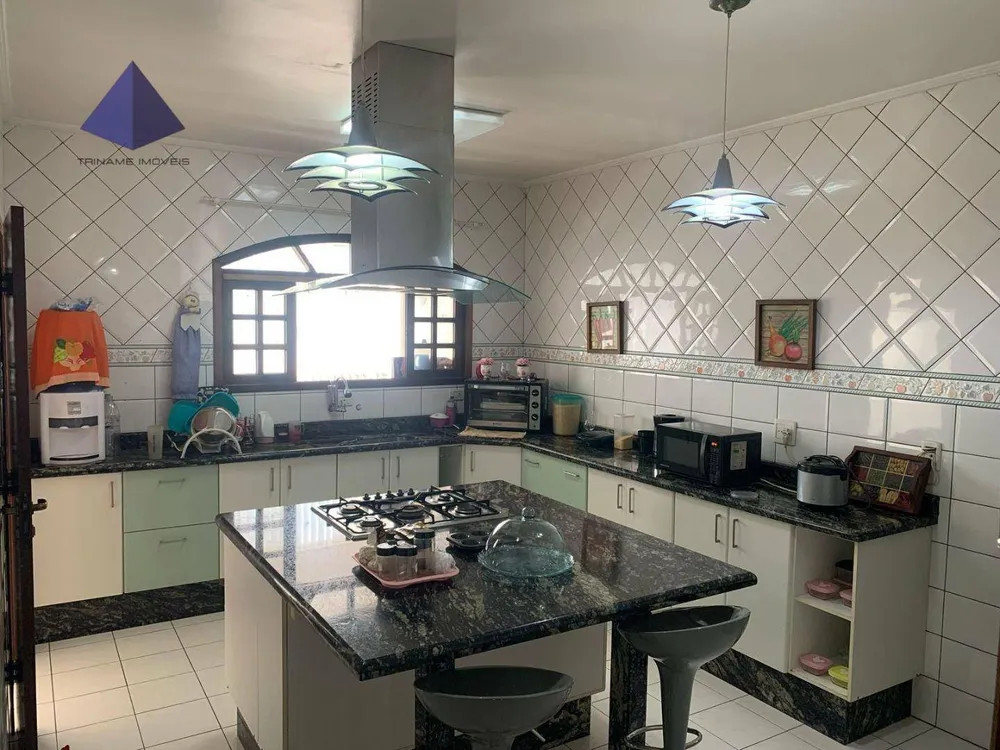 Sobrado, 3 quartos, 195 m² - Foto 2