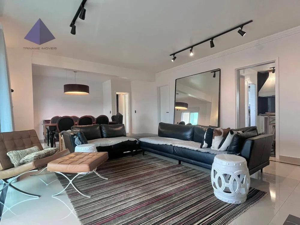 Apartamento, 3 quartos, 200 m² - Foto 1