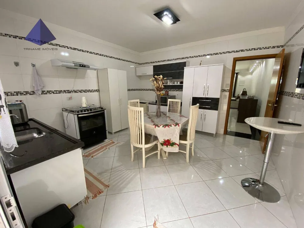 Sobrado, 3 quartos, 200 m² - Foto 12