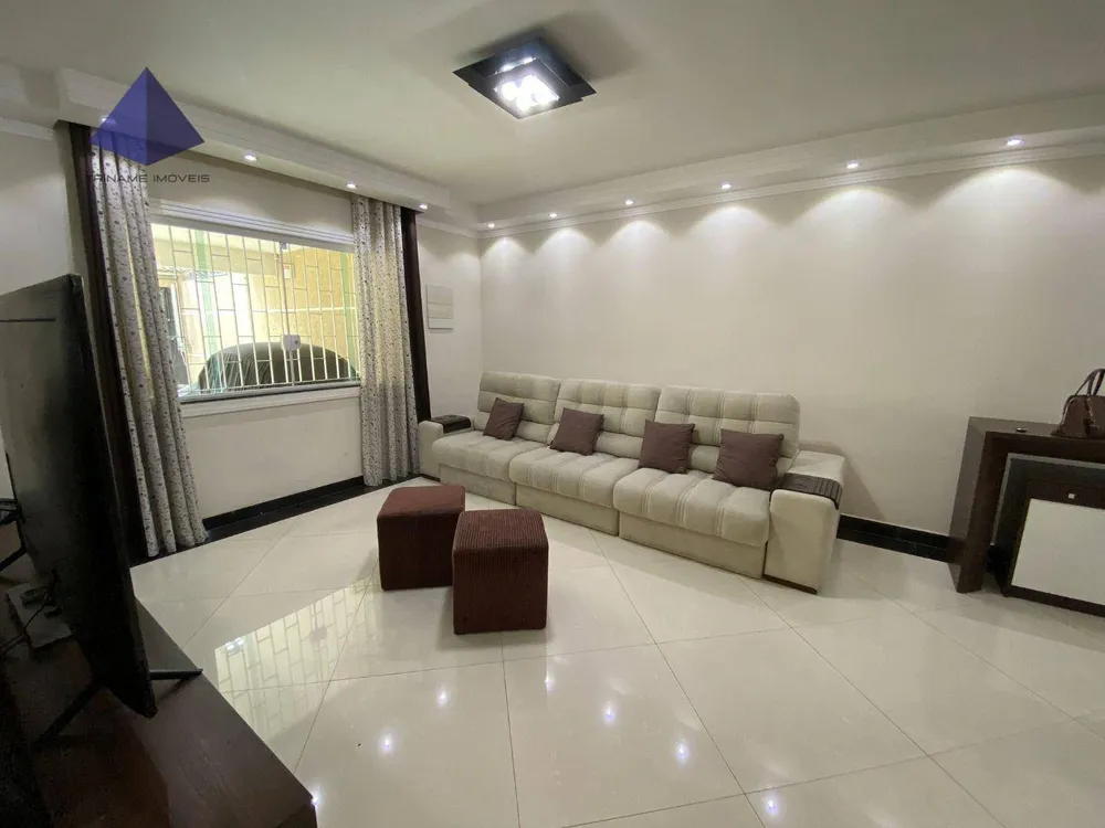 Sobrado, 3 quartos, 200 m² - Foto 1