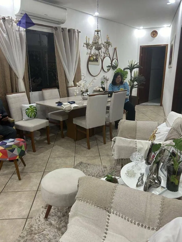 Casa, 3 quartos, 325 m² - Foto 12