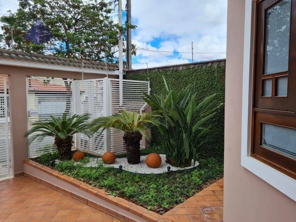 Sobrado, 3 quartos, 210 m² - Foto 2