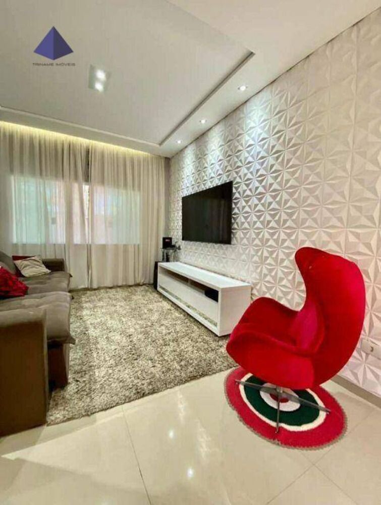 Sobrado à venda com 4 quartos, 216m² - Foto 1