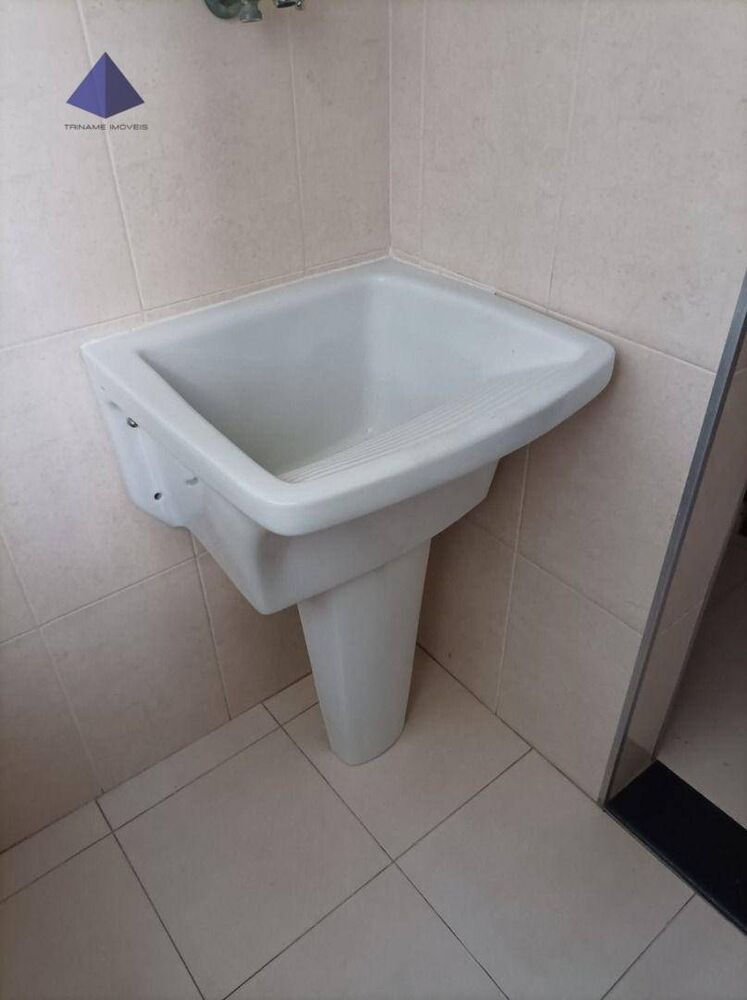 Apartamento à venda com 2 quartos, 47m² - Foto 1