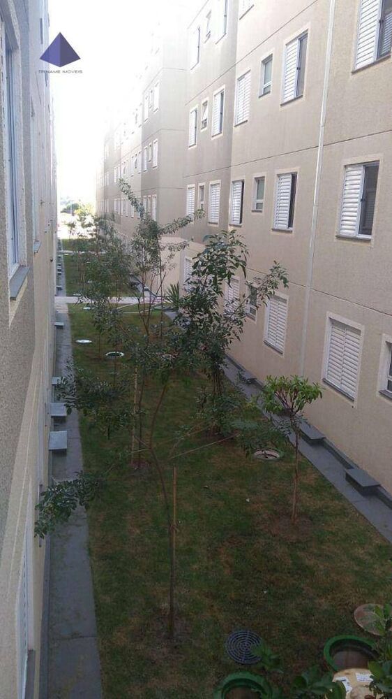 Apartamento para alugar com 2 quartos, 45m² - Foto 4