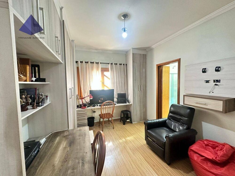 Sobrado, 3 quartos, 166 m² - Foto 1