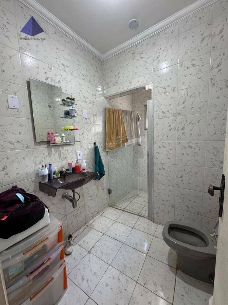 Sobrado, 8 quartos, 300 m² - Foto 3