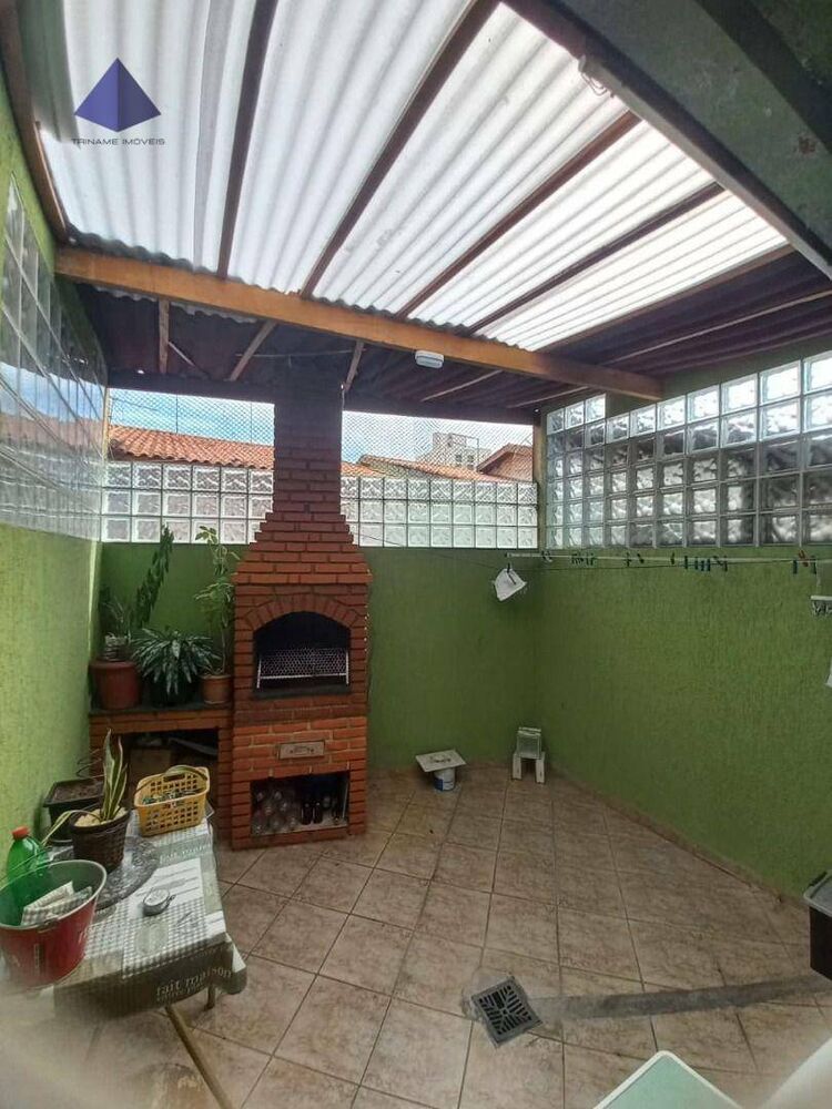 Sobrado à venda com 2 quartos, 100m² - Foto 4