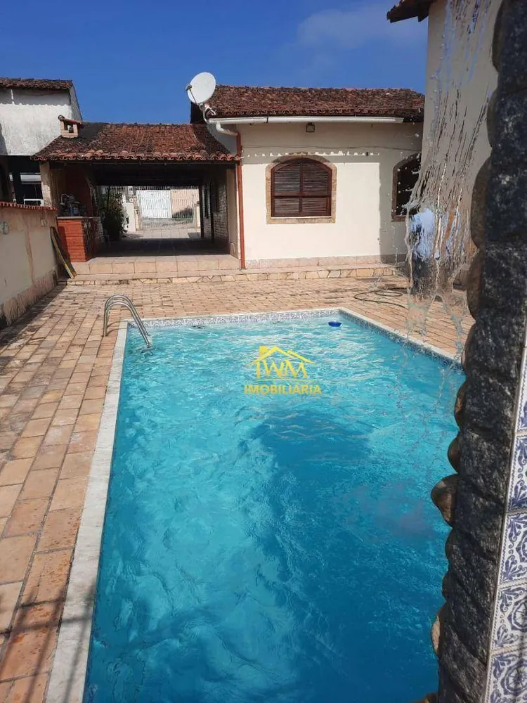 Casa, 5 quartos, 246 m² - Foto 3