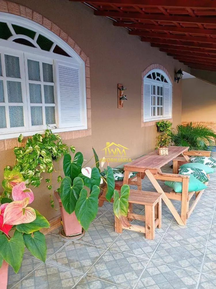 Casa, 4 quartos - Foto 1