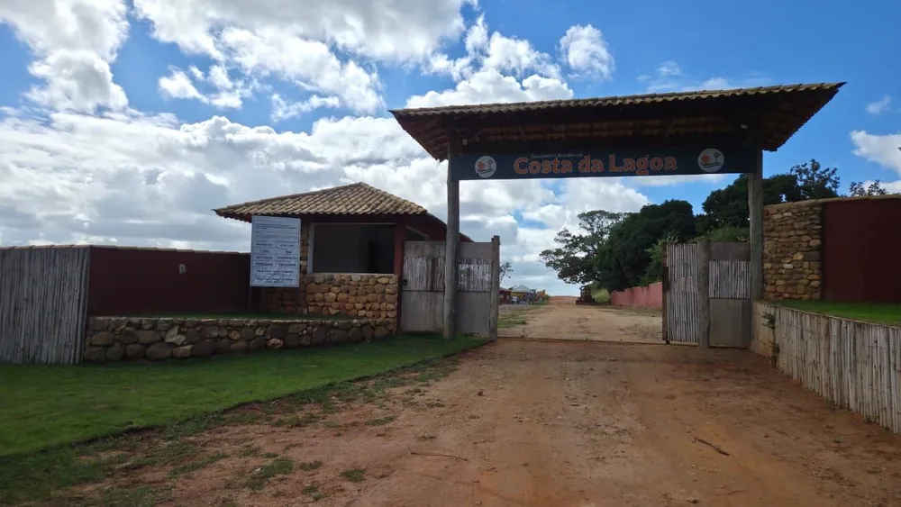 Loteamento e Condomínio, 360 m² - Foto 1